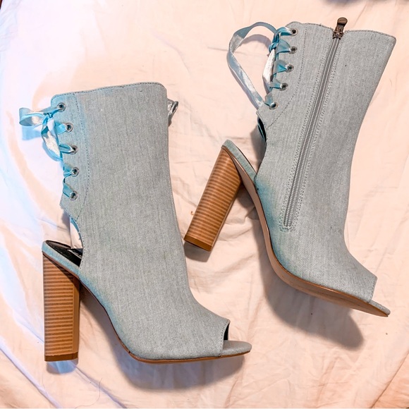 NWT Light Denim Laceup Peeptoe Booties - Picture 5 of 8